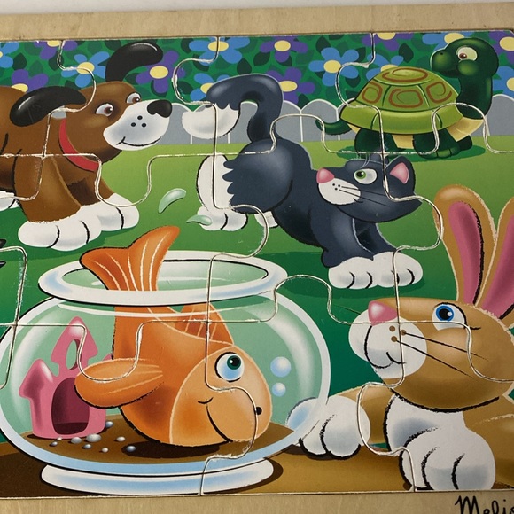 Melissa & Doug 12 piece wooden puzzle for ages 3 and up. Playful Pets - Picture 4 of 7